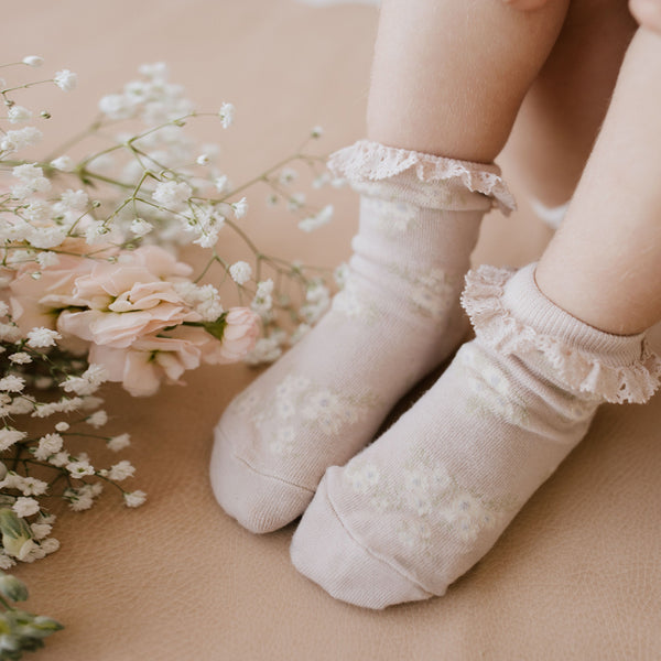 Frill Ankle Socks - Petite Fleur Pillow (Old Fabric)