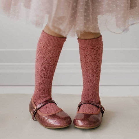 Scallop Weave Knee High Socks - Roselle